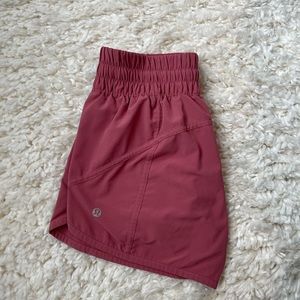 Lululemon tracker shorts
